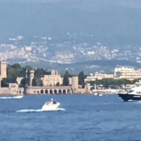 Appartement Les Palmiers Niceairport, Beach200m, 2bedrooms, Wifi Optic Nice