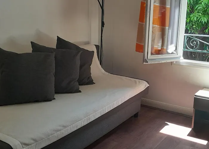 Apartmán Les Palmiers Niceairport, Beach200m, 2bedrooms, Wifi Optic Nice