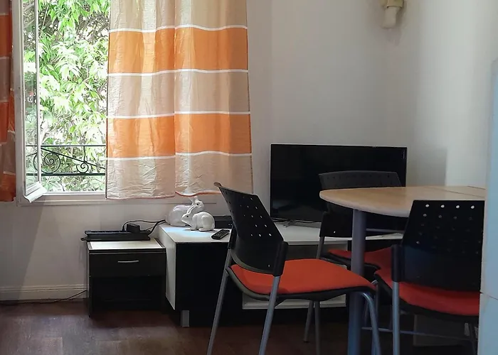 Les Palmiers Niceairport, Beach200m, 2bedrooms, Wifi Optic Niza
